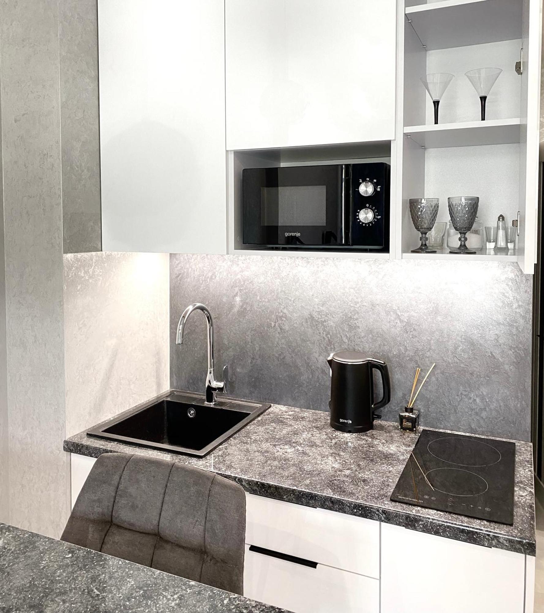 Vem Apartment Калипсо Одеса Екстериор снимка