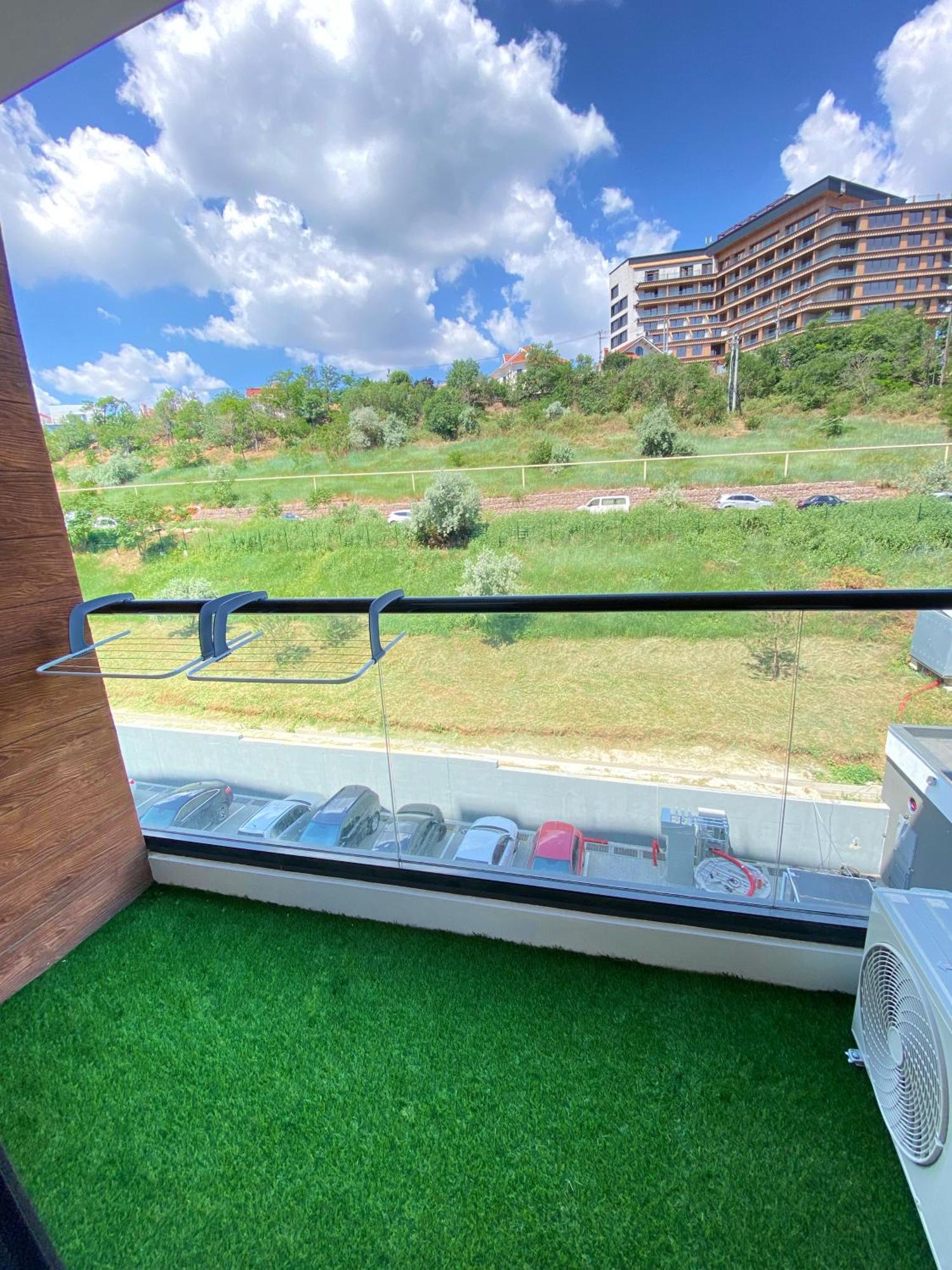Vem Apartment Калипсо Одеса Екстериор снимка